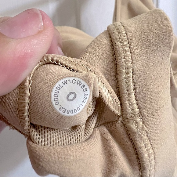 Lululemon 🍋 Align Tank Top in Pecan Tan Size 0 - Picture 7 of 9